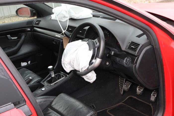 Audi RS 4 4.2 V8 40V Salvage vehicle (2006, Red)