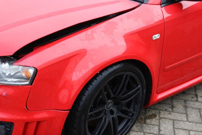 Audi RS 4 4.2 V8 40V Salvage vehicle (2006, Red)
