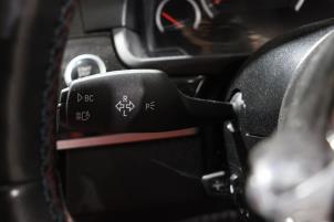 BMW M5 4.4 V8 32V TwinPower Turbo Samochód złomowany (2016, Ciemny, Szary)
