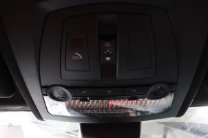BMW M5 4.4 V8 32V TwinPower Turbo Samochód złomowany (2016, Ciemny, Szary)