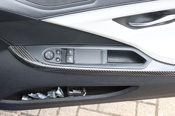 BMW M6 4.4 V8 32V TwinPower Turbo Vehículo de desguace (2013, Metálico, Azul)