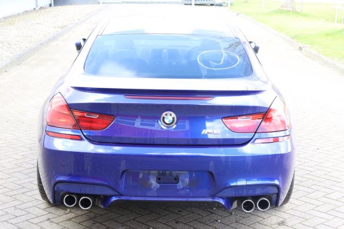 BMW M6 4.4 V8 32V TwinPower Turbo Vehículo de desguace (2013, Metálico, Azul)
