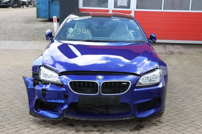 BMW M6 4.4 V8 32V TwinPower Turbo Vehículo de desguace (2013, Metálico, Azul)