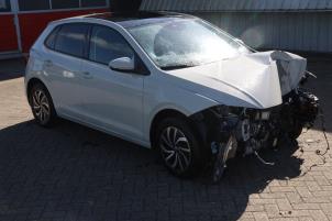Volkswagen Polo VI 1.0 TSI 12V  (Salvage)