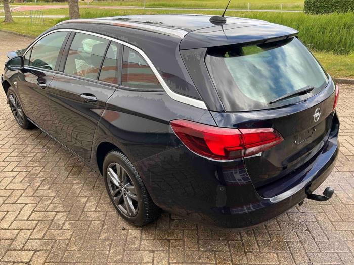 Opel Astra K Sports Tourer 1.0 Turbo 12V Vehículo de desguace (2019, Metálico, Azul)