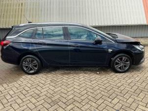 Opel Astra K Sports Tourer 1.0 Turbo 12V Vehículo de desguace (2019, Metálico, Azul)