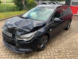 Opel Astra K Sports Tourer 1.0 Turbo 12V Vehículo de desguace (2019, Metálico, Azul)