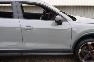 Audi Q2 2.0 TDI 16V 190 Quattro Samochód złomowany (2017, Szary)
