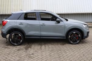Audi Q2 2.0 TDI 16V 190 Quattro Samochód złomowany (2017, Szary)