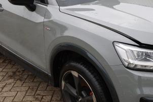 Audi Q2 2.0 TDI 16V 190 Quattro Samochód złomowany (2017, Szary)