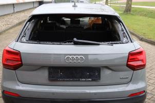 Audi Q2 2.0 TDI 16V 190 Quattro Samochód złomowany (2017, Szary)