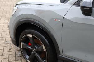 Audi Q2 2.0 TDI 16V 190 Quattro Samochód złomowany (2017, Szary)