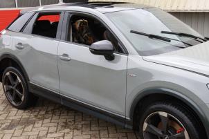 Audi Q2 2.0 TDI 16V 190 Quattro Samochód złomowany (2017, Szary)