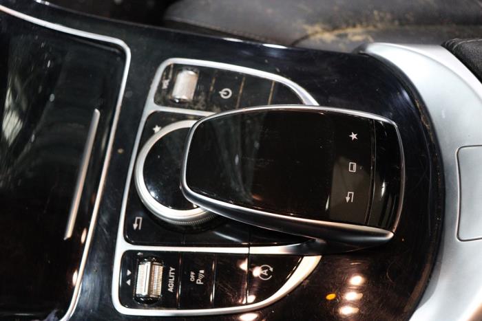 Mercedes C C-180 1.6 16V Salvage vehicle (2015, Metallic, Silver grey, Gray)