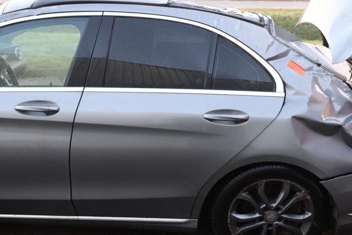 Mercedes C C-180 1.6 16V Salvage vehicle (2015, Metallic, Silver grey, Gray)