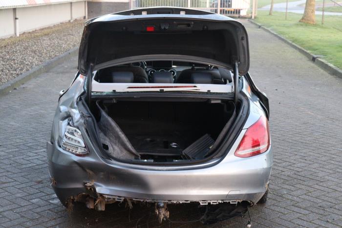 Mercedes C C-180 1.6 16V Salvage vehicle (2015, Metallic, Silver grey, Gray)