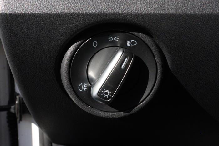 Seat Mii Electric Salvage vehicle (2021, White)