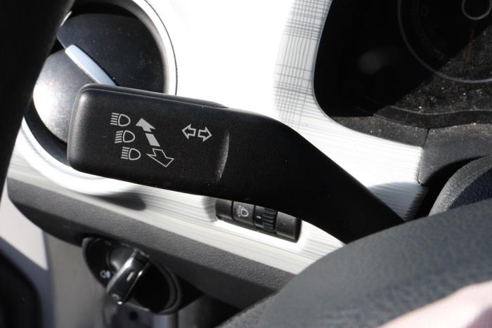 Seat Mii Electric Salvage vehicle (2021, White)