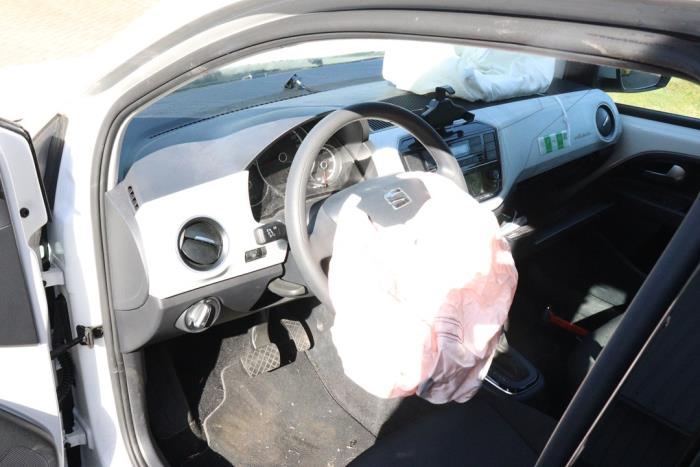 Seat Mii Electric Salvage vehicle (2021, White)