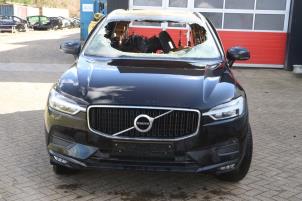 Volvo XC60 II 2.0 B4 16V Mild Hybrid AWD Épave (2020, Noir)