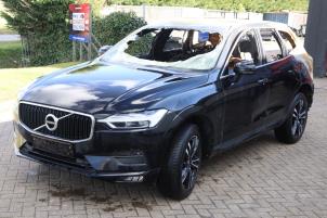 Volvo XC60 II 2.0 B4 16V Mild Hybrid AWD Épave (2020, Noir)