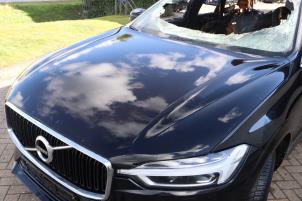 Volvo XC60 II 2.0 B4 16V Mild Hybrid AWD Épave (2020, Noir)