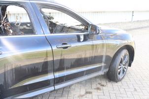 Volvo XC60 II 2.0 B4 16V Mild Hybrid AWD Épave (2020, Noir)
