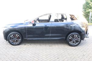 Volvo XC60 II 2.0 B4 16V Mild Hybrid AWD Épave (2020, Noir)
