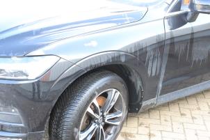 Volvo XC60 II 2.0 B4 16V Mild Hybrid AWD Épave (2020, Noir)