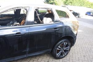 Volvo XC60 II 2.0 B4 16V Mild Hybrid AWD Épave (2020, Noir)