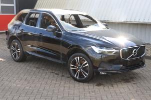 Volvo XC60 II 2.0 B4 16V Mild Hybrid AWD Épave (2020, Noir)