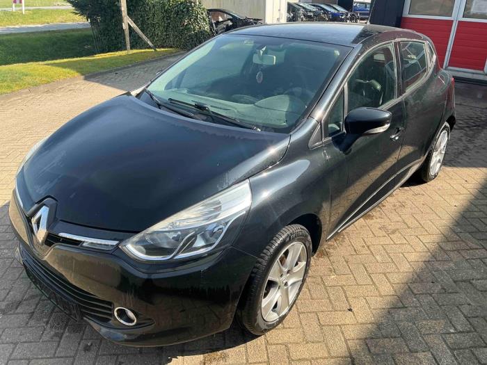 Renault Clio IV 0.9 Energy TCE 90 12V Salvage vehicle (2014, Black)