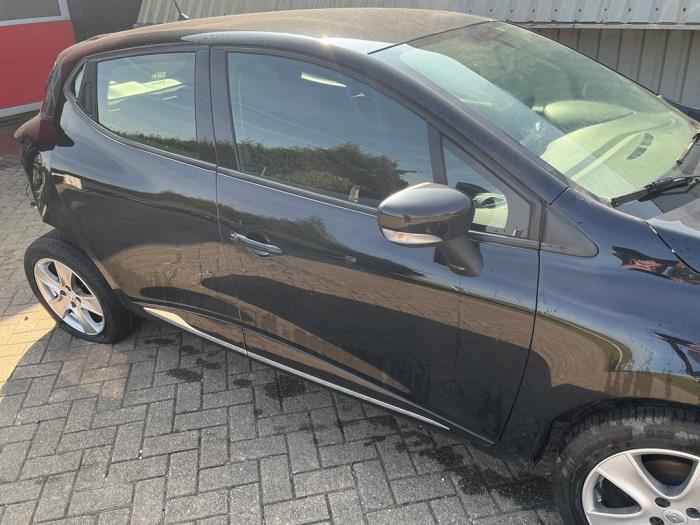 Renault Clio IV 0.9 Energy TCE 90 12V Salvage vehicle (2014, Black)
