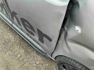 Peugeot Expert 2.0 Blue HDi 180 16V Épave (2020, Métallisé, Gris argenté)