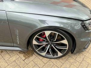 Audi RS 4 Avant 2.9 V6 TFSI 24V Samochód złomowany (2018, Metalik, Srebrnoszary)