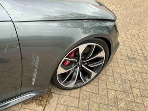 Audi RS 4 Avant 2.9 V6 TFSI 24V Samochód złomowany (2018, Metalik, Srebrnoszary)