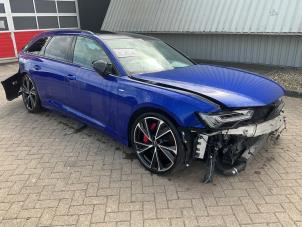 Audi A6 Avant 2.0 16V 55 TFSI e Hybrid Quattro Épave (2023, Métallisé, Bleu)