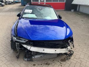 Audi A6 Avant 2.0 16V 55 TFSI e Hybrid Quattro Épave (2023, Métallisé, Bleu)