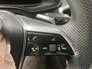 Audi A6 Avant 2.0 16V 55 TFSI e Hybrid Quattro Épave (2023, Métallisé, Bleu)