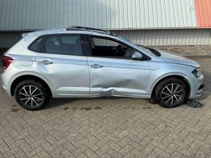 Volkswagen Polo VI 1.0 MPI 12V  (Skrot)