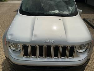 Jeep Renegade 1.4 Multi Air 16V Samochód złomowany (2017, Metalik, Srebrnoszary)