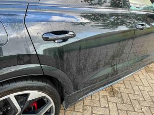 Audi RS Q8 4.0 V8 32V RS TFSI Mild Hybrid Quattro Épave (2022, Métallisé, Noir)