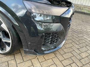 Audi RS Q8 4.0 V8 32V RS TFSI Mild Hybrid Quattro Épave (2022, Métallisé, Noir)