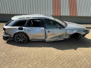 Audi RS 6 Avant 4.0 V8 TFSI Performance 32V Épave (2018, Métallisé, Gris argenté, Gris)