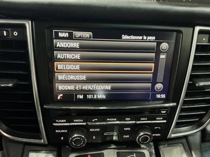 Porsche Panamera 3.0 V6 24V 4S Épave (2013, Métallisé, Noir)