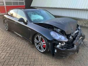Porsche Panamera 3.0 V6 24V 4S Épave (2013, Métallisé, Noir)