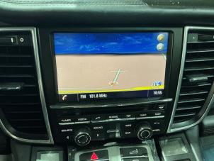 Porsche Panamera 3.0 V6 24V 4S Épave (2013, Métallisé, Noir)