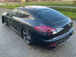 Porsche Panamera 3.0 V6 24V 4S Épave (2013, Métallisé, Noir)