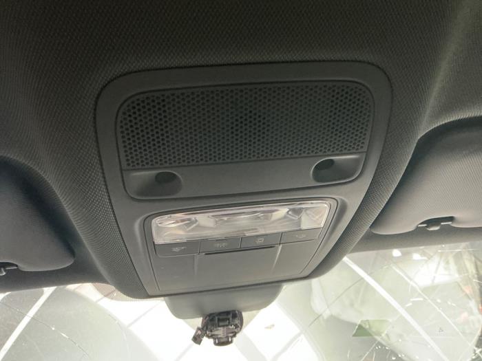 Audi A3 Sportback 1.4 TFSI 16V 40 e-tron Épave (2020, Métallisé, Gris argenté)