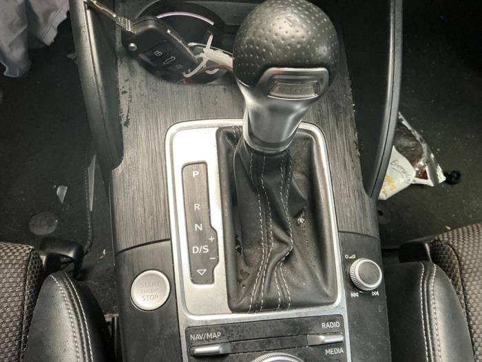 Audi A3 Sportback 1.4 TFSI 16V 40 e-tron Épave (2020, Métallisé, Gris argenté)